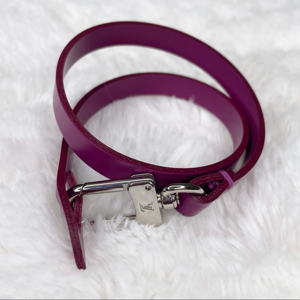 Louis Vuitton fuschia Epi pochette strap or double wrap bracelet